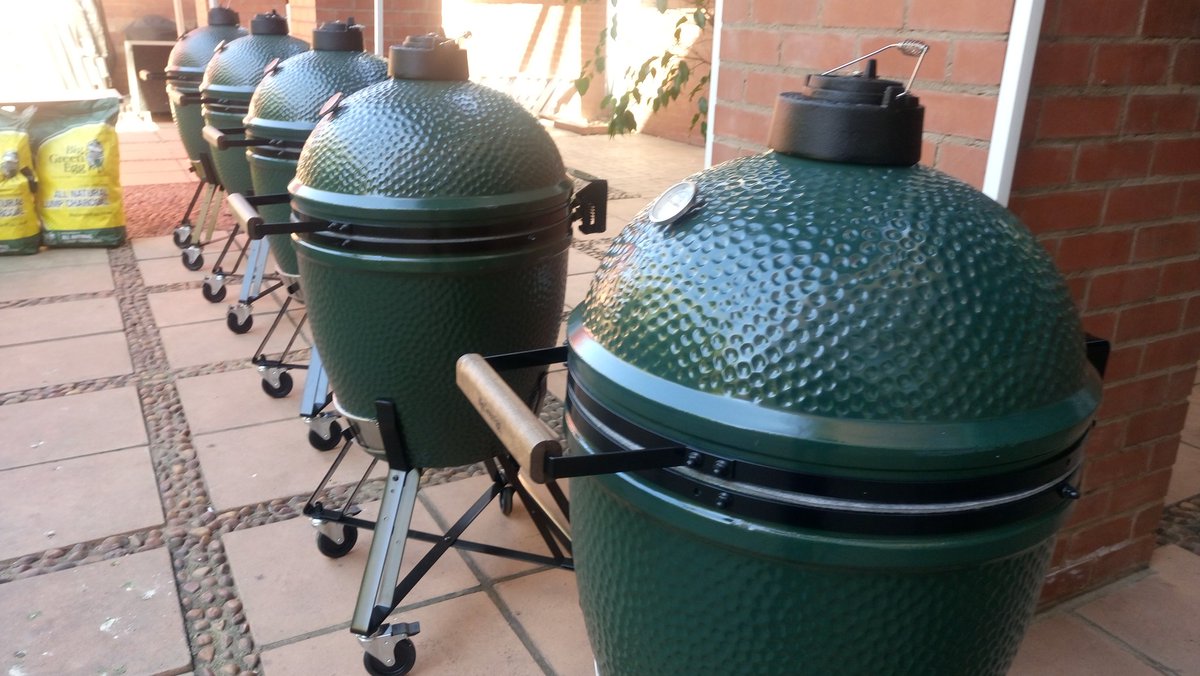foodandhome_sa's tweet photo. Cooking up a storm with the @BigGreenEggSA! #biggreeneggSA https://t.co/LGmry7WtKo