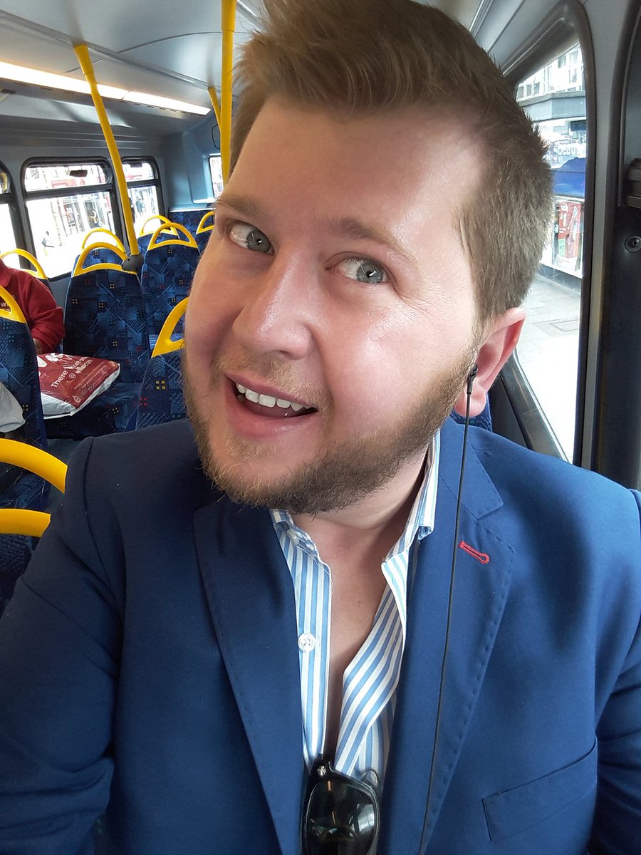 Feeling glamorous on my way to <a href="/BusinessLP/">Business Launchpad</a> for #photoshoot! #London #Tooting #Business (AND #PokeSafari)