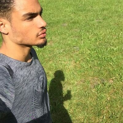 ASAPZARA's tweet photo. @FUCKSELiM they're ugly n annoying https://t.co/dg0hBldREJ