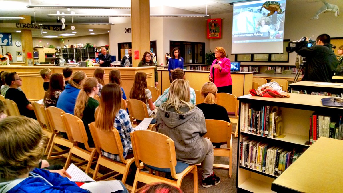 SenatorHeitkamp's tweet image. W/local leaders &amp;amp; @JRosenworcel in 2016, discussed need for high-speed internet in schools/libraries #strongsafe