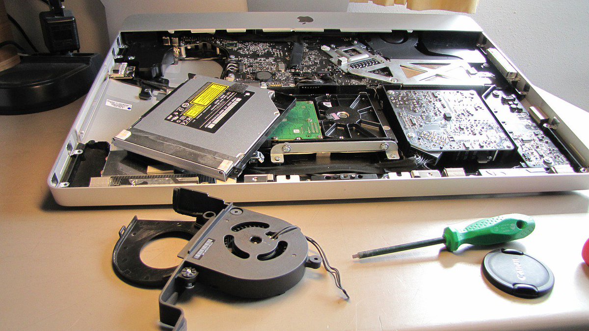 RTPRealtyPro's tweet photo. Summer Computer Repair Specials!!! Check us out today 919-653-8496 Raleighs #1 Technology Provider! #NoGeeks https://t.co/JtKm1FIZcO