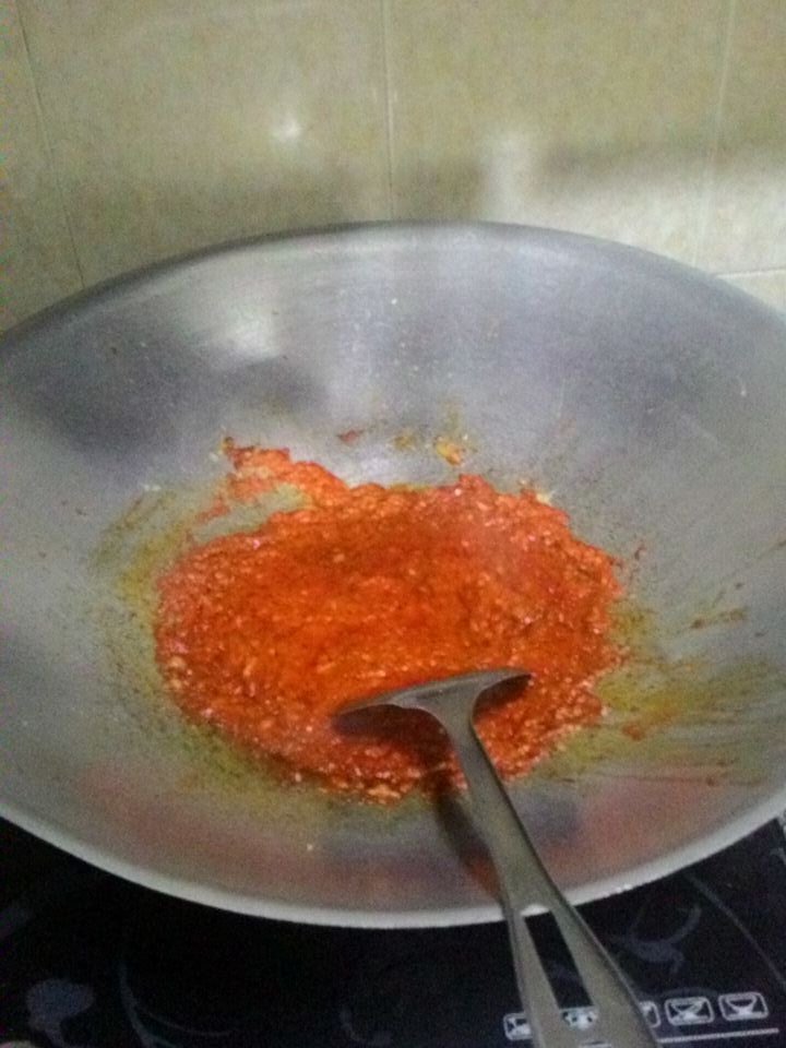 Ijam_97's tweet image. tunggu garing 😐 
#sambalsardin 😘