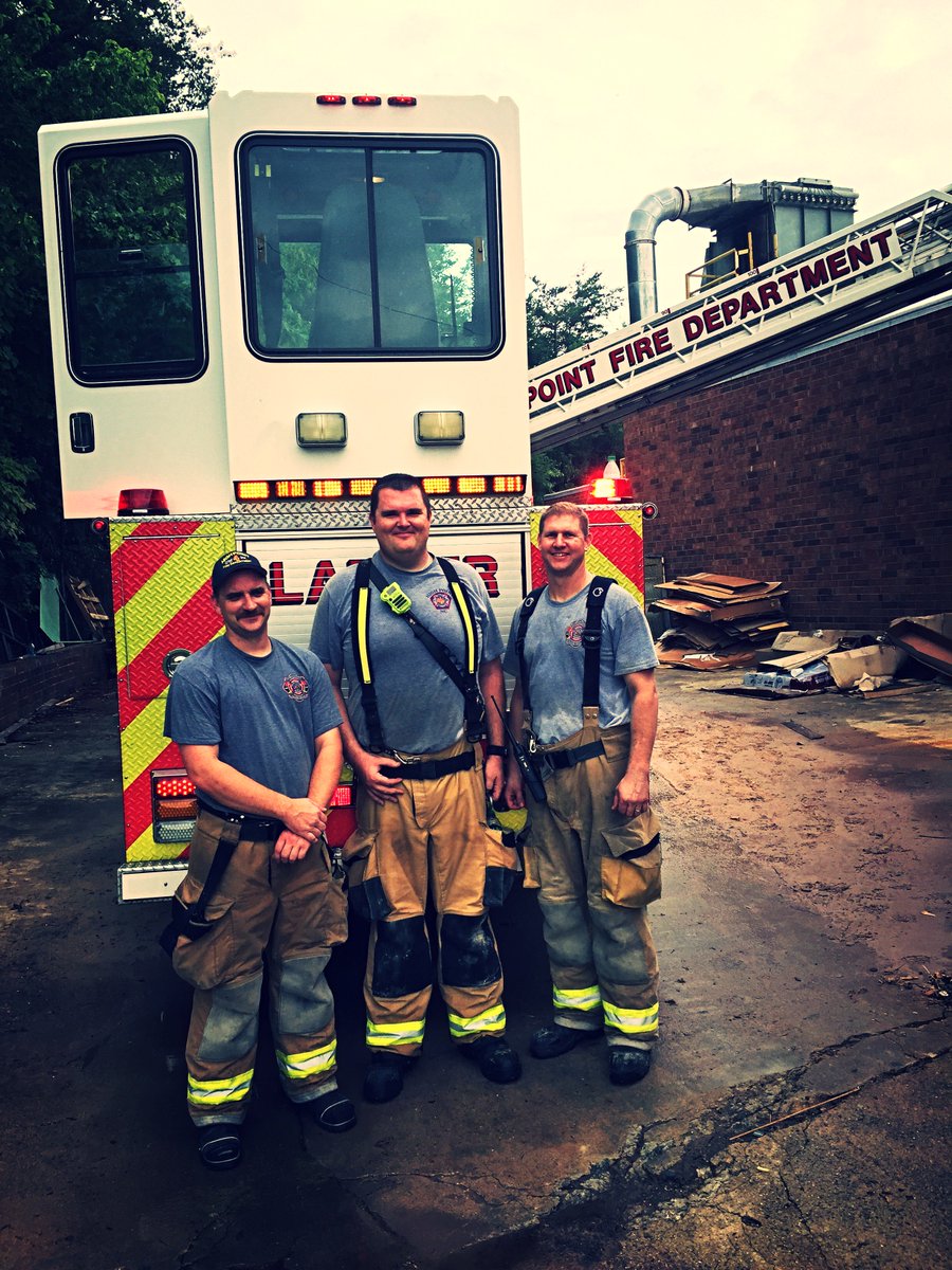 Zbizzle911's tweet photo. Busy day yesterday. This is from a dust collector fire on Berkley. E4 B shift. #NCfire #HPFD https://t.co/FsO2AgxDx3