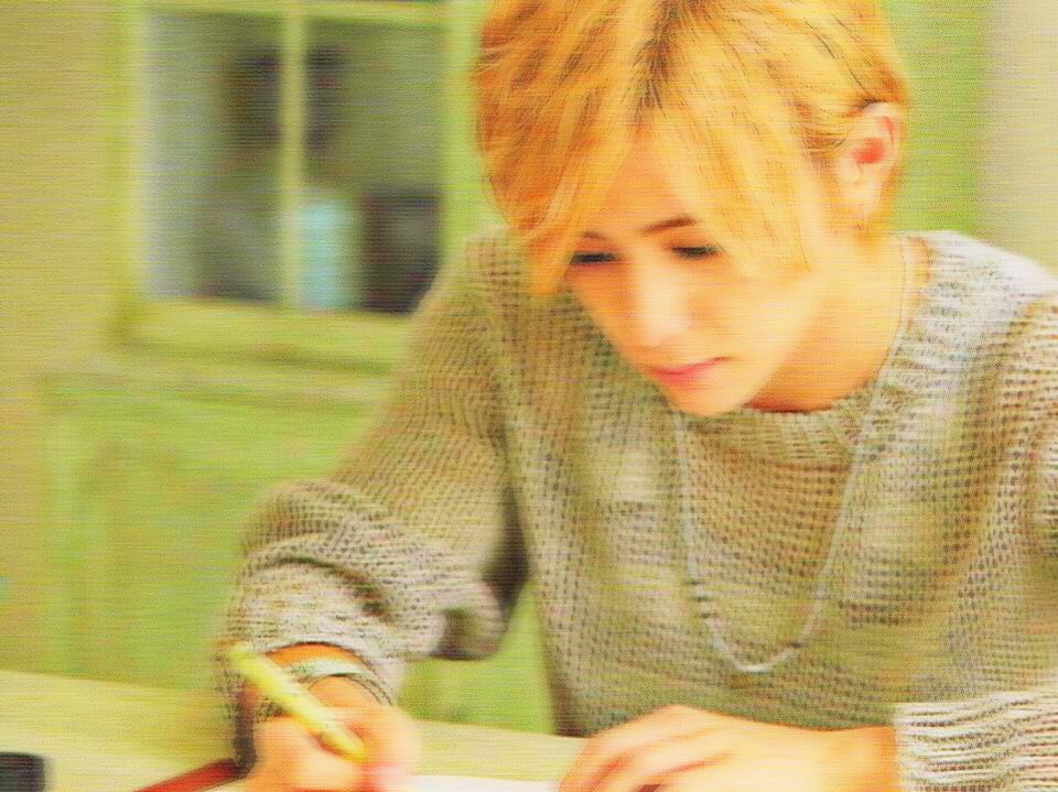 yamada_love654's tweet photo. Dear.大好きな君

ずっと傍にいて、約束。

本家無関係/思わせ/完左/誰でも◎

今度迎えに行くね。

あ、ホテル行っていいこともしよっか？

愛してる

From.山田

#RTしたnrさんで気になった人お迎え https://t.co/vmNZDRqimF