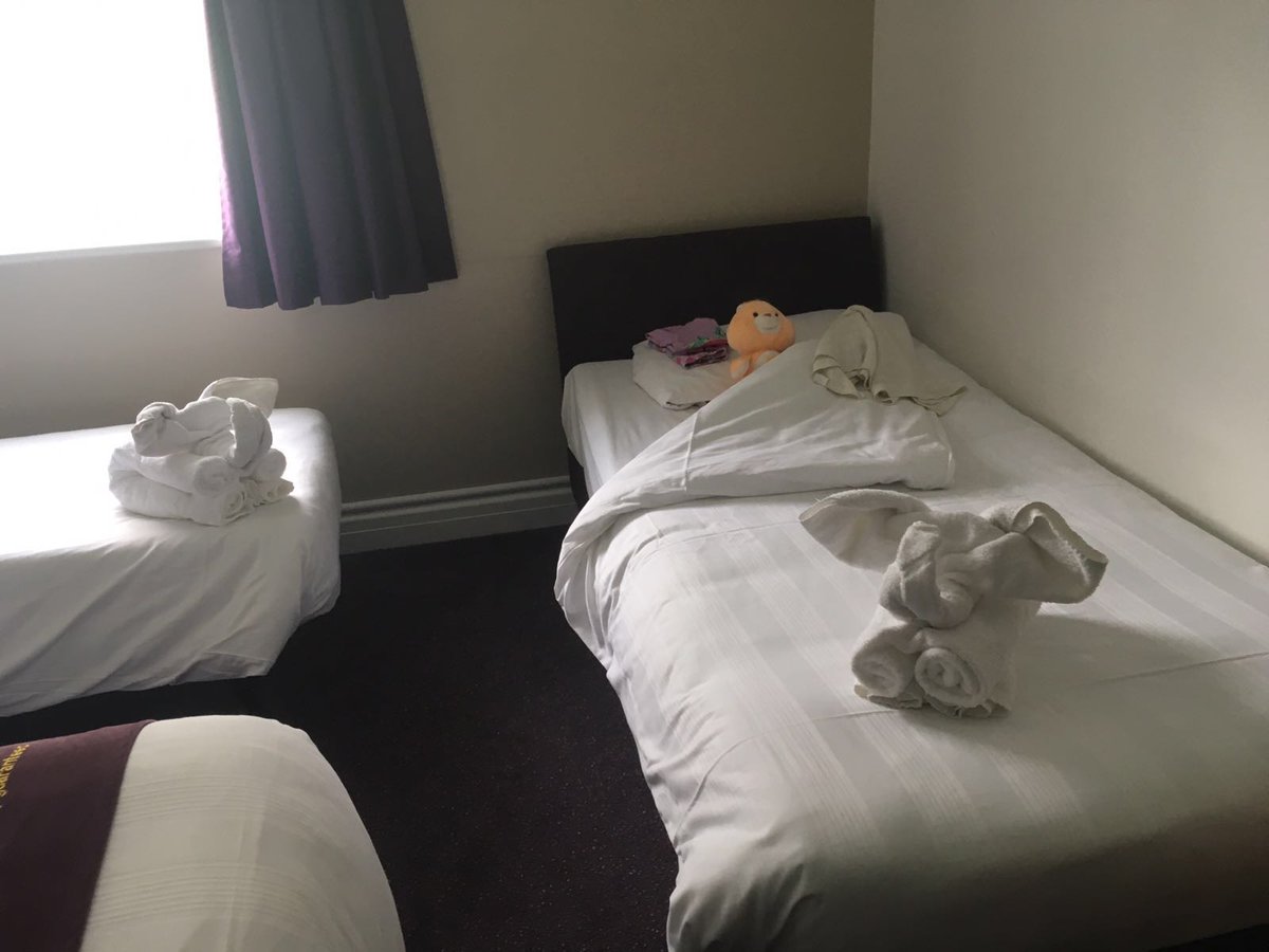 Check out my HHK <a href="/premierinn/">Premier Inn</a>  MCR Hyde #piwow-ing our guests. Go Ursula <a href="/AndyFr4ncis/">AndyFr4ncis</a> <a href="/SDEBDD/">simon ewins</a> <a href="/placemadebyyou/">A Place Made By You</a> 👍😀👍👏👏👏