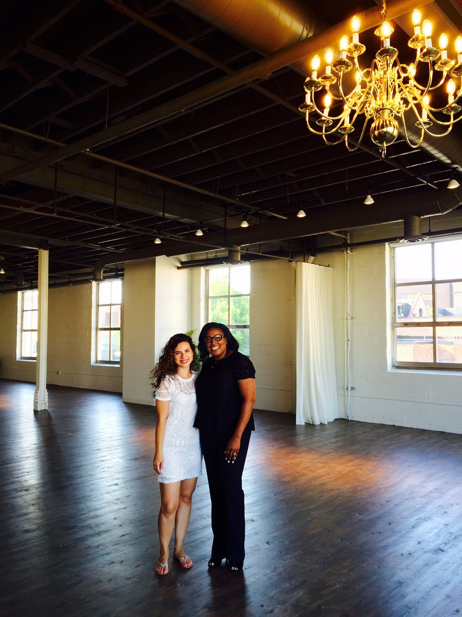 Mayor Warren visits the <a href="/theArborLoft/">The Arbor Loft</a> in the East End w/ one of the coolest young urban entrepreneurs - <a href="/AgathiCo/">Agathi & Co</a>.