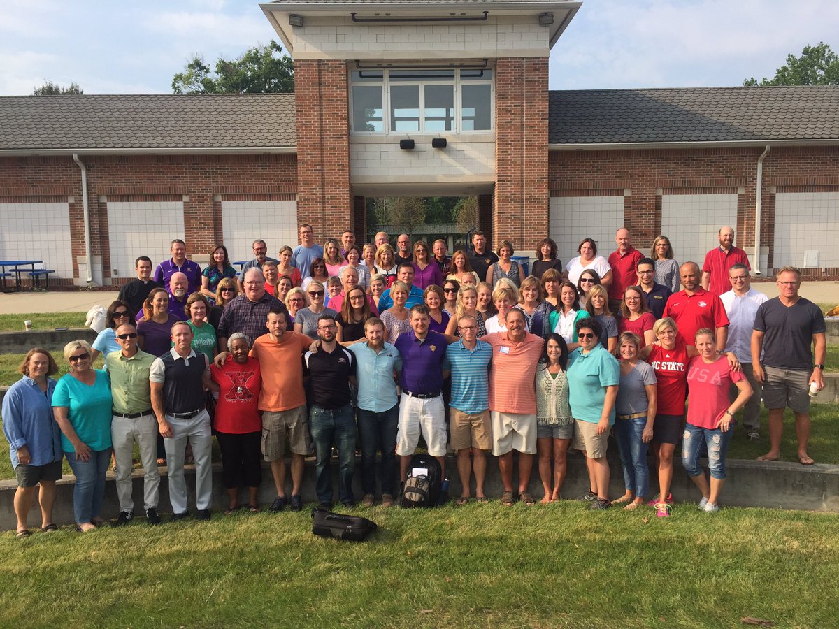 Faculty/Staff Retreat Day #2 @MUNewsroom. Beautiful day, beautiful campus! #LeadWithHumility