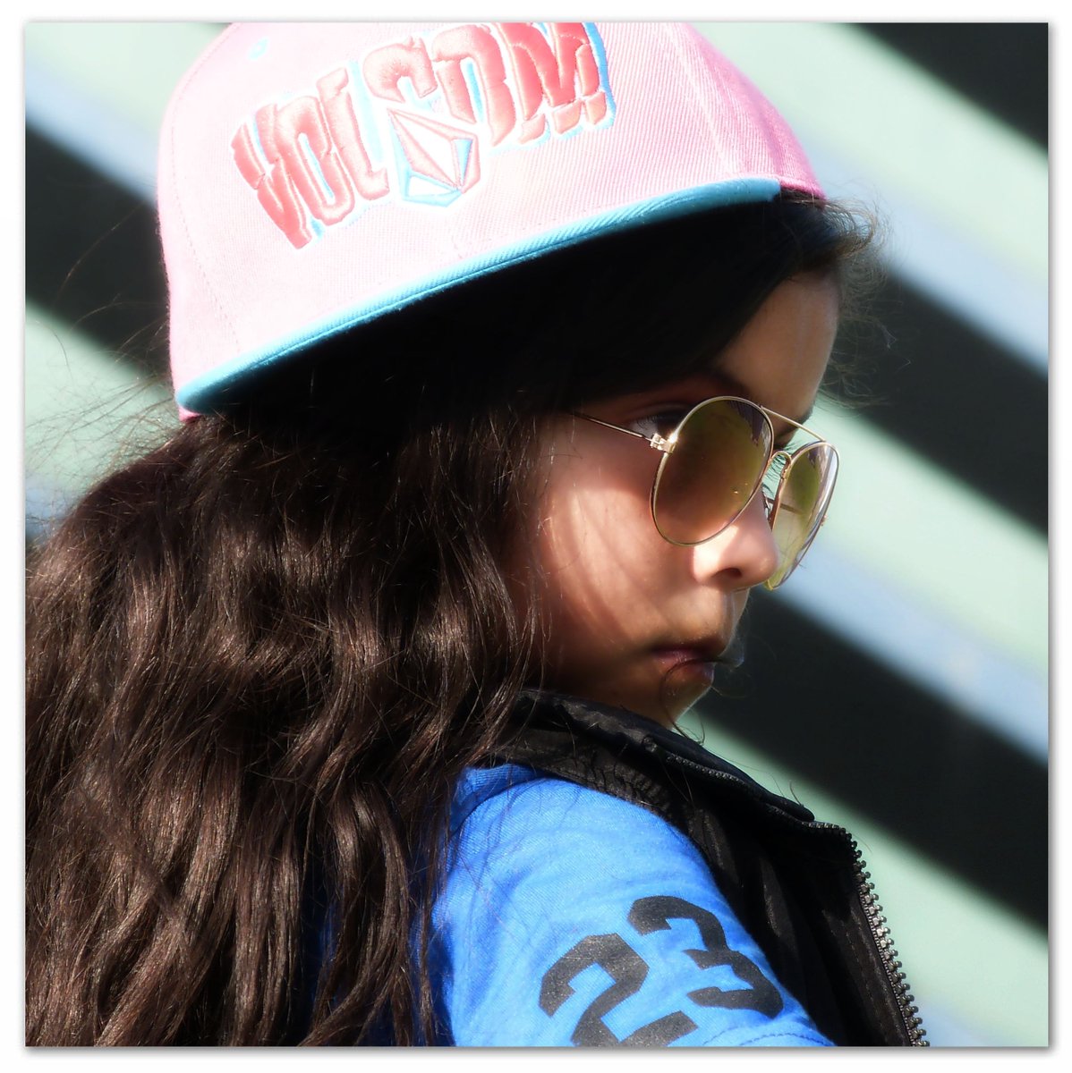 minimodelsvzla's tweet photo. #MiniModels #UrbanPrincess ::BÁRBARA RAMOS:: Monumento al Sol Naciente de #Barquisimeto #Lara #MeGustaBQTO https://t.co/xtX5gd6TIc