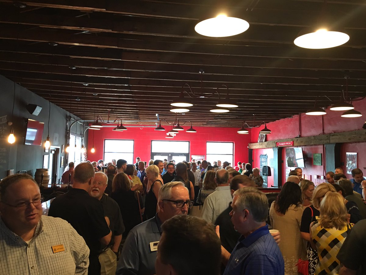 jeff4district89's tweet photo. Not sure we could fit any more people into #CoreBrewery in #Springdale for the #MorningBrew. https://t.co/l9vyUwiwvS