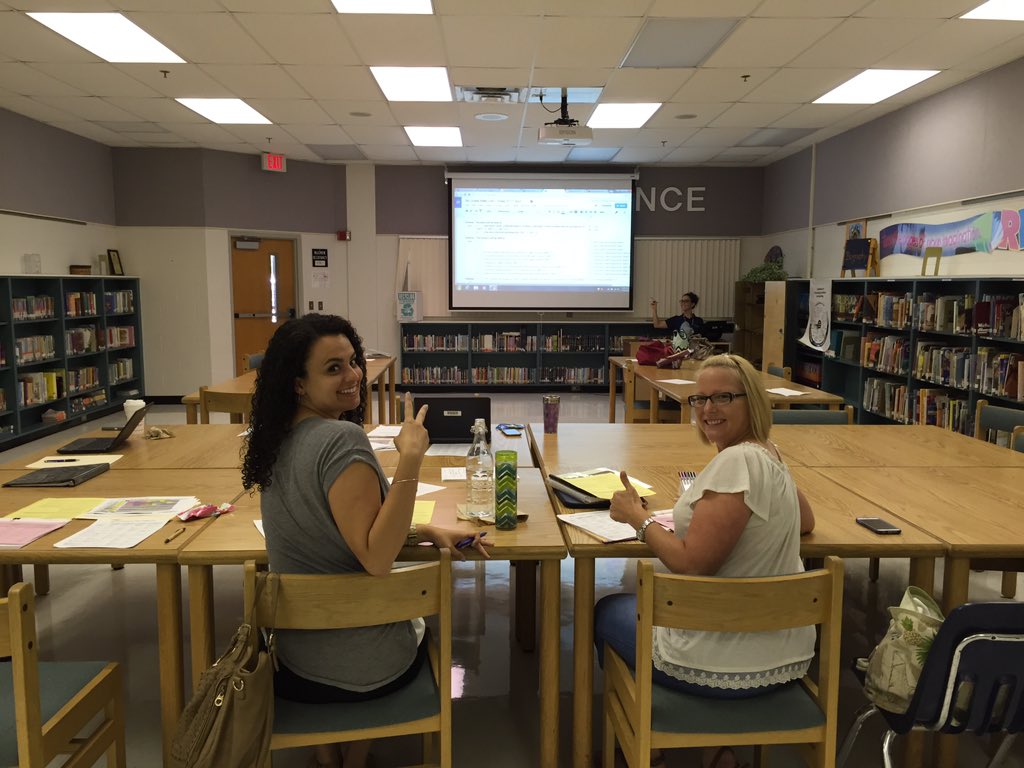 ddudley13's tweet photo. Scaling it up in 5th grade! #SCbeAMAZING #5th grade rocks https://t.co/7YRpXnbsaD