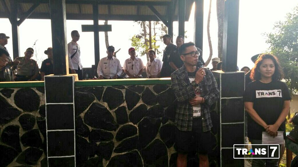 TRANS7's tweet photo. Ramadheni selaku Executive Producer @ppc_trans7 memberi sambutan & arahan di pos 1. #PPC71RI https://t.co/TLCakQdDH6