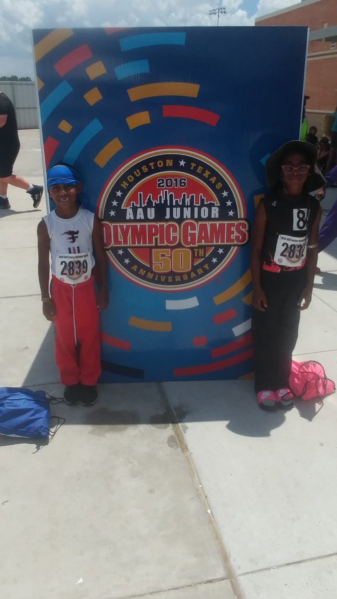 AAU2016Houston tweet media