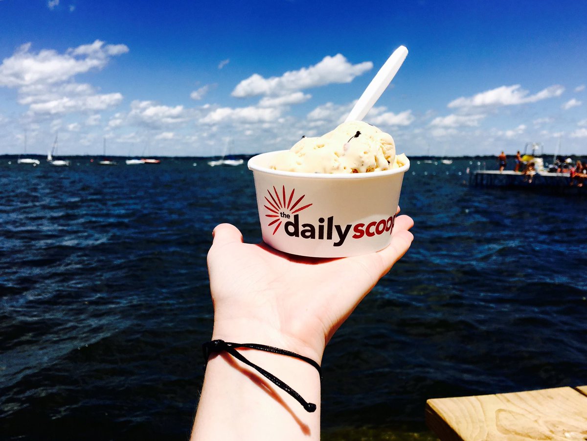 It's a perfect weekend to enjoy some ice cream at the Terrace! See you soon! ow.ly/TgGC302Vktv