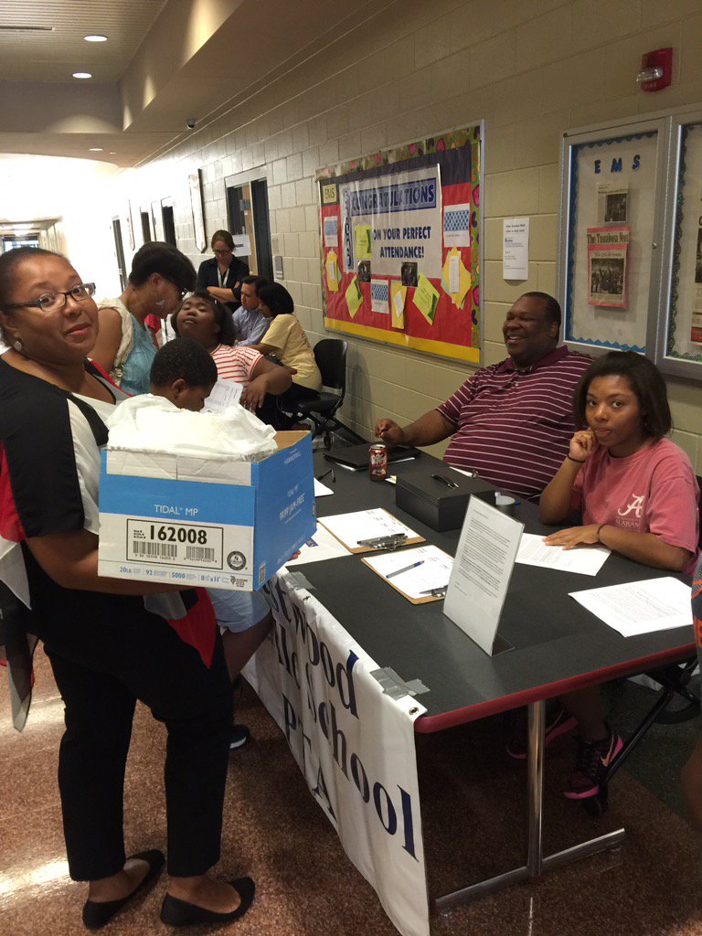 MrBennett_AP's tweet image. #tcstech @emsstampede Getting the year started with schedule pick up!