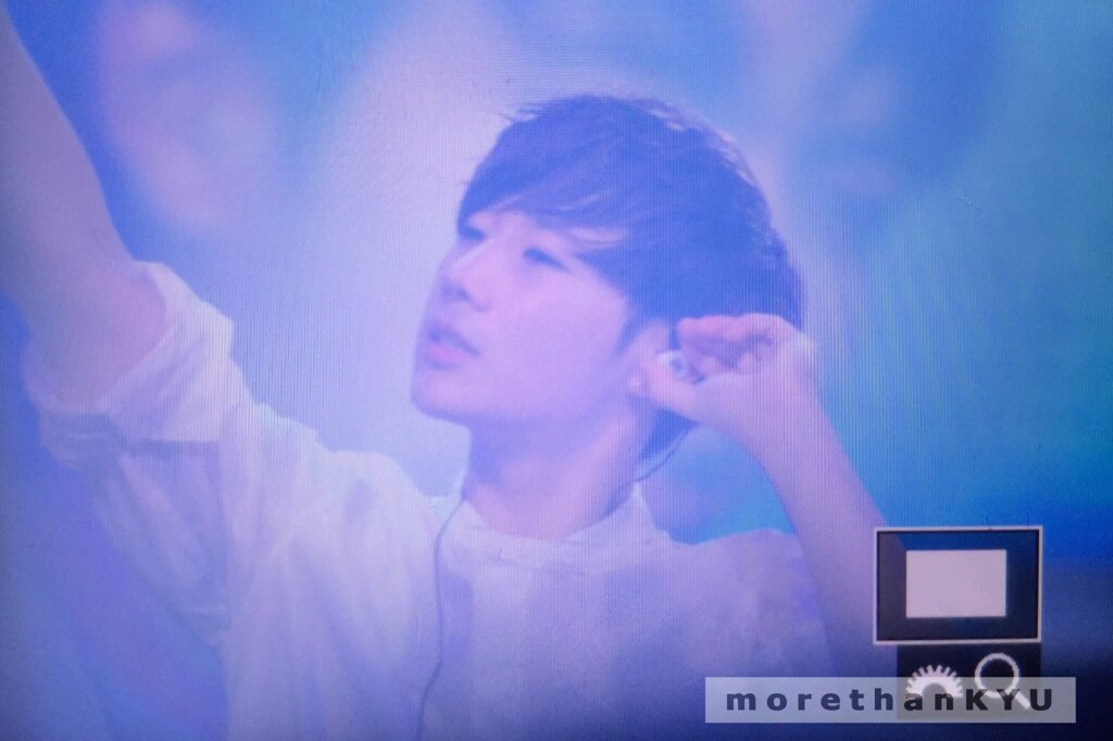 Infinite7Facts's tweet photo. [FANTAKEN] 160804 INFINITE "That Summer 3" Concert in Seoul D 2 - Sunggyu (cr: Douerky, MorethanKYU) https://t.co/uOHwdLutzF