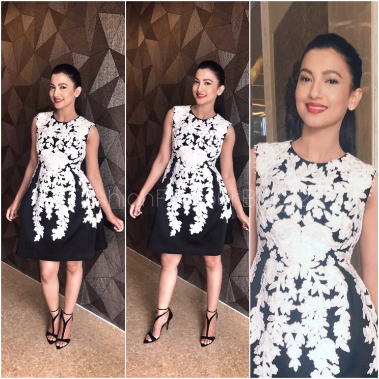thefashionflav's tweet photo. @GAUAHAR_KHAN in @Mayyurrgirotra & @ZARA by @DevsB #bollywoodsongs #GauaharKhan #FeverInRaipur #Fever #Fashion ๐๐๐ https://t.co/gSsdU5KFAZ