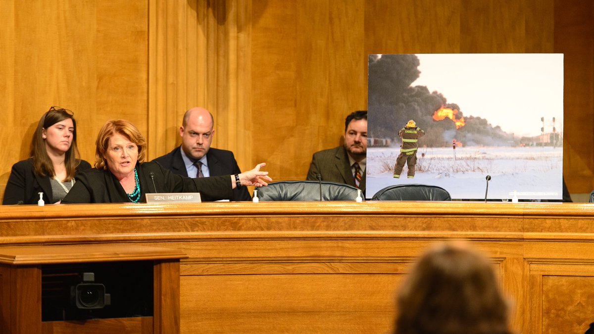 SenatorHeitkamp's tweet image. Led Sen. hearing in 2014 w/Casselton Fire Chief 2 highlight need to support 1st responders/rail safety #strongsafe