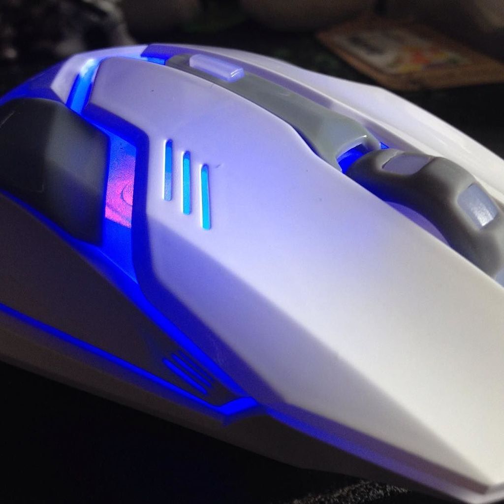 Ripster Gaming Mouse, adjusted to blue LED. Want yours? Ripster.co.uk
#Ripster ift.tt/2aQxkHd