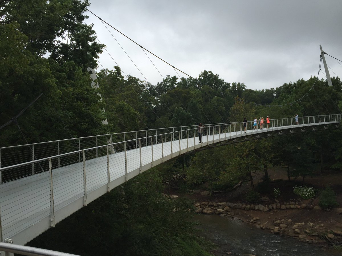 KandasamyJhansi's tweet photo. @gehnuclear Thanks edisons for recommending the Liberty bridge. #edisonACE @amygehr https://t.co/vsn9HCt6CQ