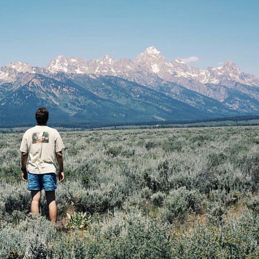 Happy Birthday @garrett_moss4 how can someone so goofy take such an artsy pic? Be safe tonight Brother A-B. THNΠK