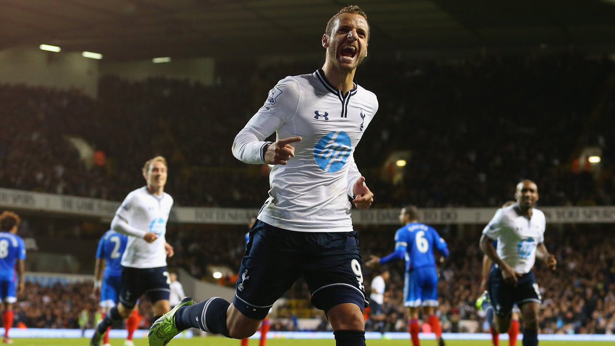 #TBT Nice memories with <a href="/SpursOfficial/">Tottenham Hotspur</a> . My best wishes for this season.