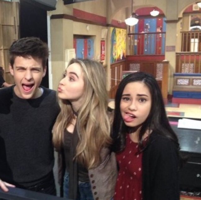 PrivateCeCe's tweet photo. That's a wrap😢 #season3 https://t.co/aq2qwo8NUU