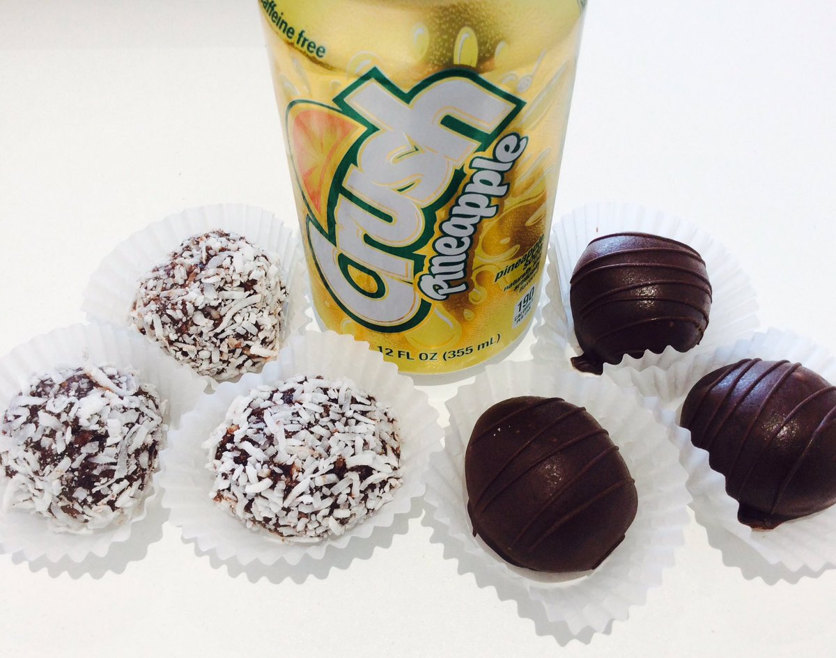 SmoochiesCakery's tweet photo. #Newfoundland treats are always the best! #peanutbutterballs #snowballs #pineapplecrush #onlyinnewfoundland https://t.co/QIZtTDjwkZ