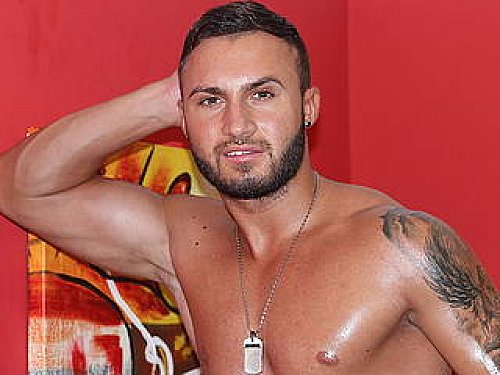 #Gay #MuscleCam Cut Calvin Live! Jerk Off With Hugh! Now at https://t.co/zDbZsDyOz5! https://t.co/xf