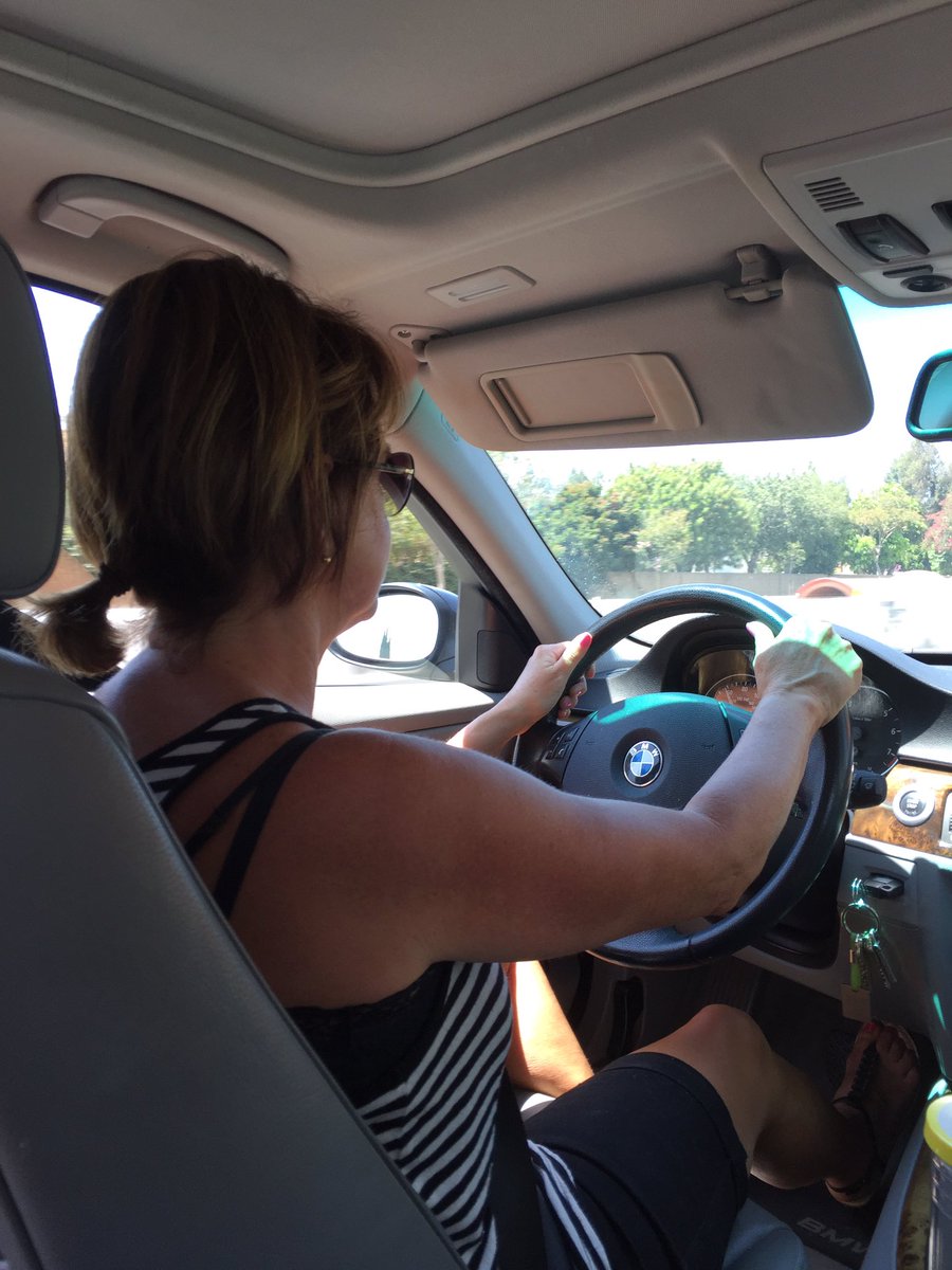 HermosaSLP's tweet photo. #fsdamazingrace #laurenbourne https://t.co/ttQMQZzAKY