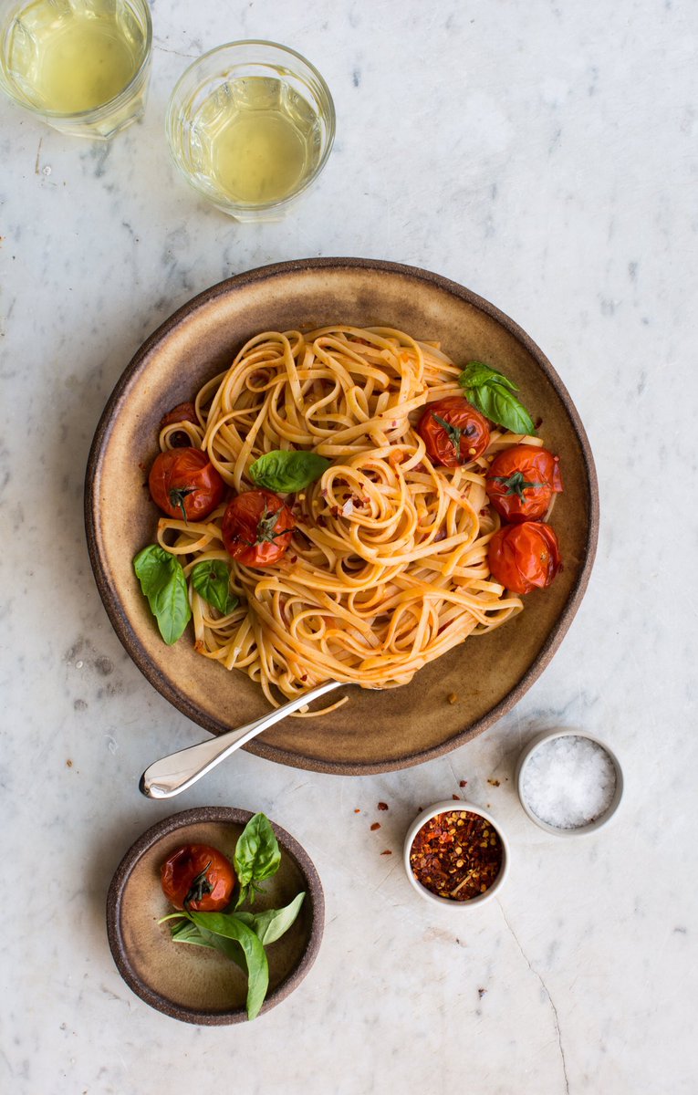gofoodmob's tweet photo. @8thandlake One Pot Pasta Arrabiata Recipe https://t.co/6yibkTWdUp #myfoodmob #pasta #foodie #homecooked #foodshare https://t.co/77uuRMgB3b
