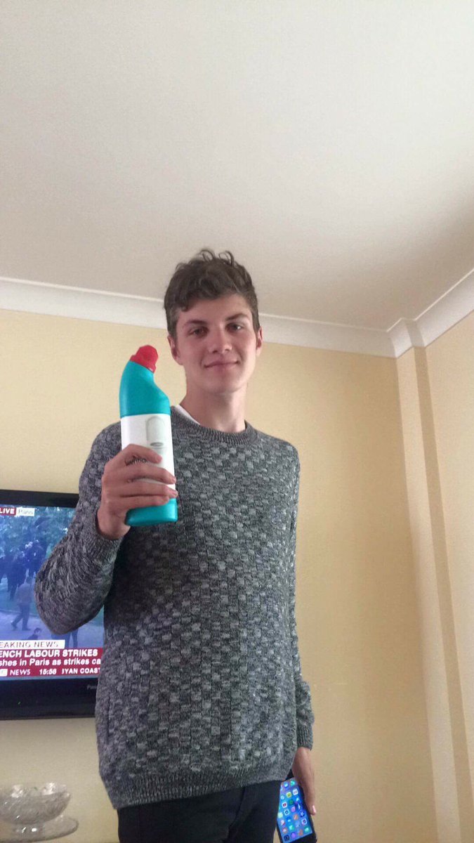 HanKnipe's tweet photo. Results day is going one of two days https://t.co/jpnrDgmQDT