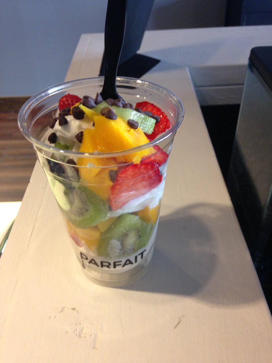 ParfaitKingston's tweet photo. Hey everyone 10% off to everyone who retweets this and comes to Parfait at 268 princess for some fresh frozen yogurt https://t.co/3rp05kA906