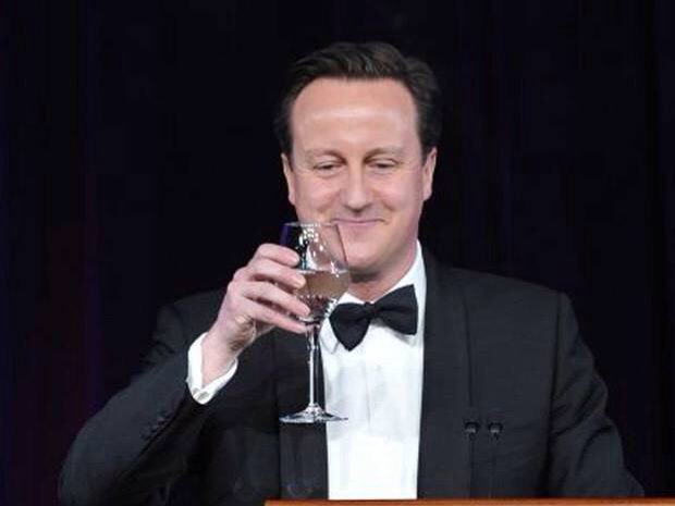 marcuschown's tweet photo. Quick poll:,Will Cameron be remembered as a great Prime Minister [Favourite] or a total tosser [Retweet]? https://t.co/wqy0x7uS9D
