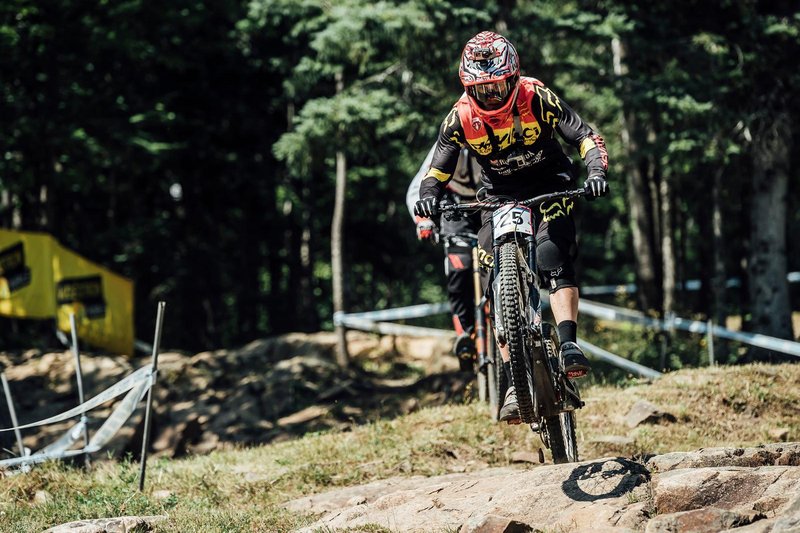 RedBullCanada's tweet photo. Ride the #UCIMTBWC DH course at @MontSainteAnne with @claudio_caluori's course preview 👉 https://t.co/zUS8zXvgeM https://t.co/7IHlmYXChg