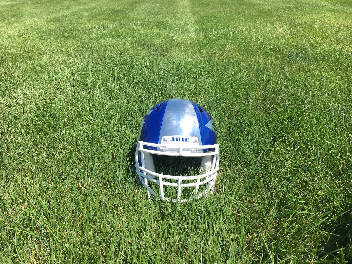 RobStover14's tweet image. It's beginning to look a lot like "Football Season" @byron49 @CHSFootball100 #T65 #DoYourJob #RocketUp #JustGo