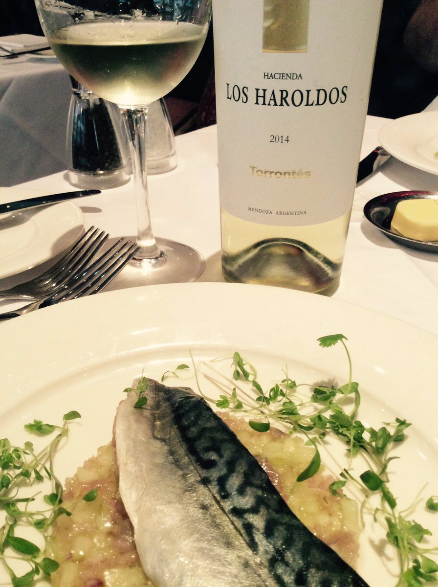 MackenzHelen's tweet photo. Mackerel confit with cucumber tartare today @21Newcastle with @LosHaroldos Torrontes @MichaelJoblingW @Condor_Wines https://t.co/s58v95qIFi