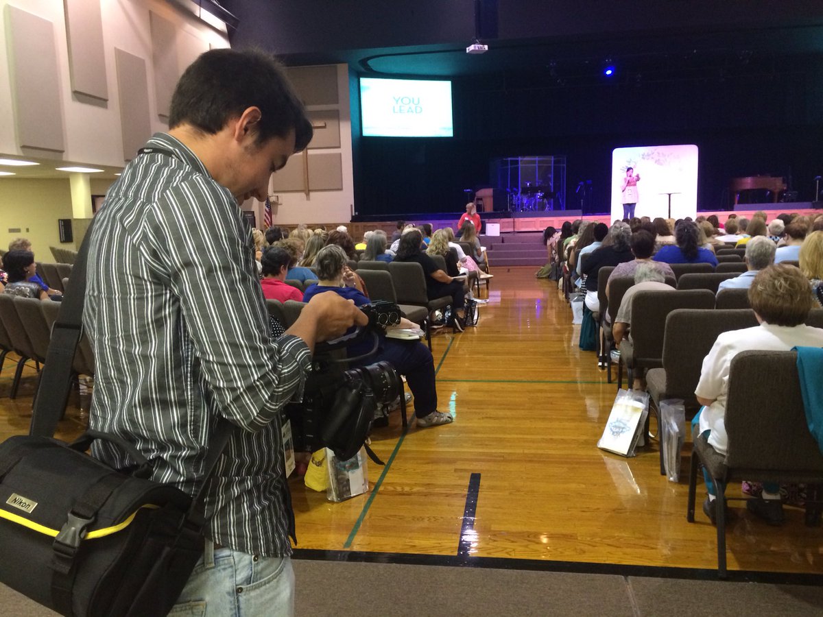 LifeWayMedia's tweet photo. PRODUCTION!! @LifeWayWomen https://t.co/1LQ49Z5Z4J