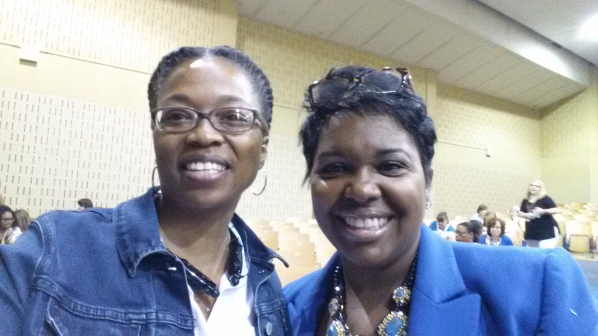 5thGradeQuadT's tweet photo. Mrs.  Ellis with Lequite Manning,  Zone 5 ILD at Ridgeway High School for DLD August 2016. ✏📄 @WinchesterElm https://t.co/iUHnxBr3bP