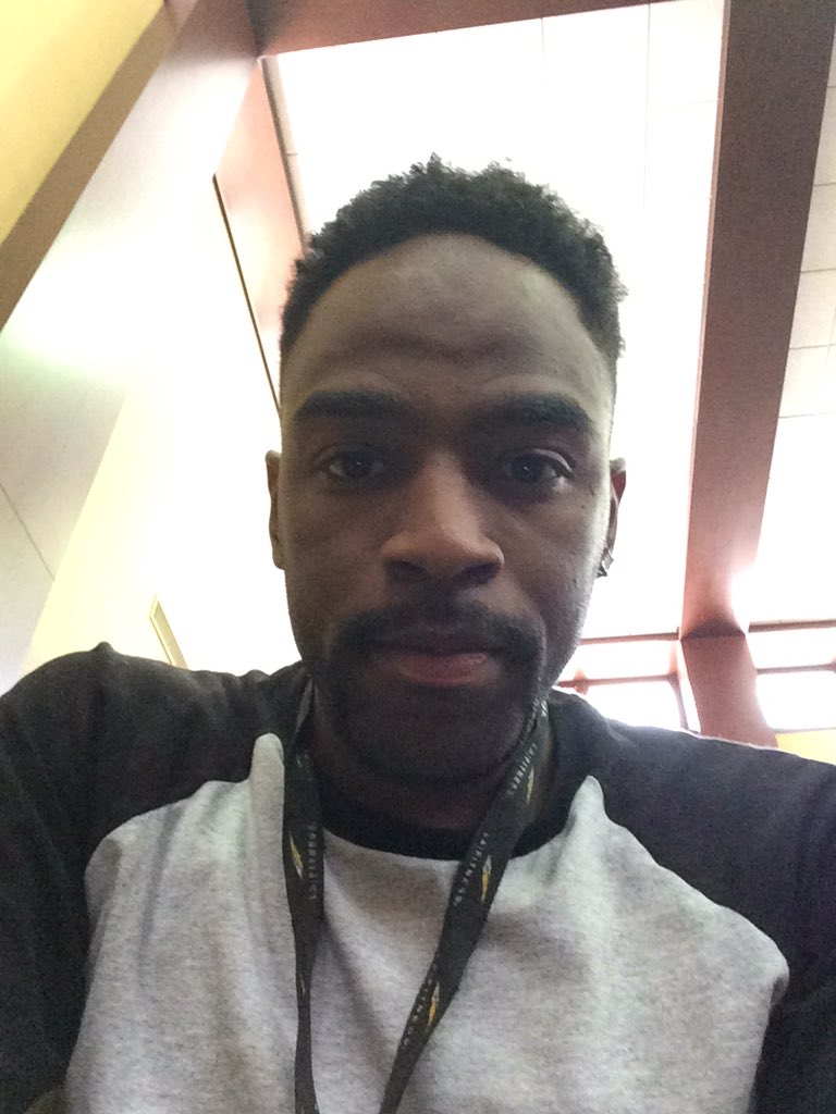 BlackamericaCod's tweet photo. #AT COURT PRAYING ON A BLESSING # TO LET ME GO FROM HERE# https://t.co/KDnDYzvjIw