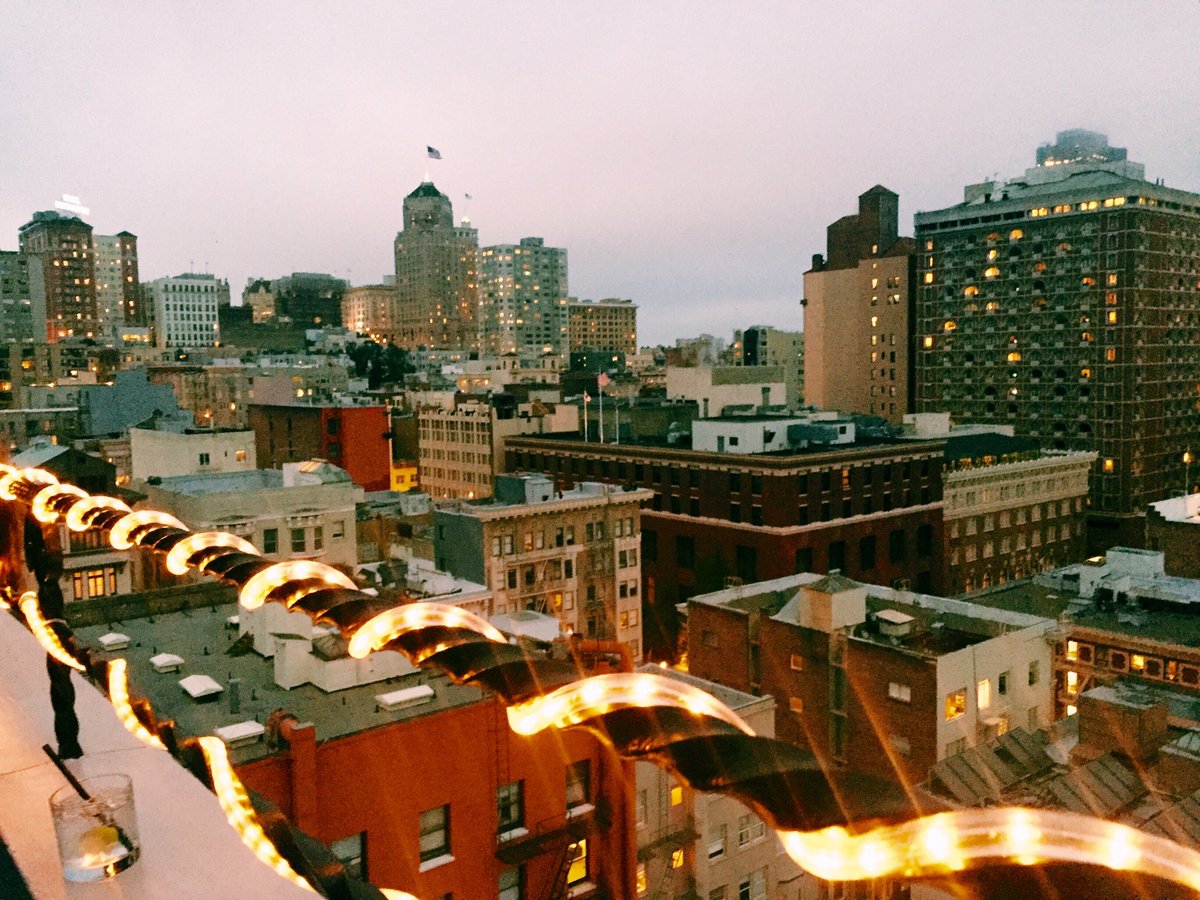 sindeo's tweet photo. Big thank you to everyone who made it out last night to #TechHouse16! We hope you enjoyed it! #views #ICSF16 https://t.co/k11XI7WS9t