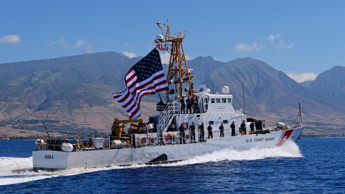 USDOT's tweet photo. Happy 226th birthday, @USCG! #CheersUSCG #HappyBdayUSCG https://t.co/XVly0aphfG