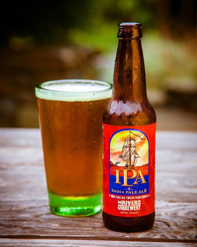 We want to wish everyone a happy #nationalipaday, by offering ours on #HappyHour price all… ift.tt/2aoDCdl