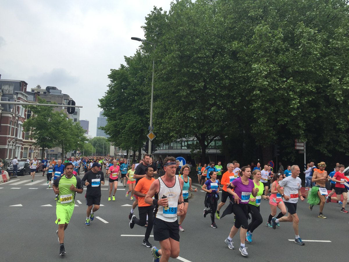 yoga4running's tweet photo. 17/8 start 6-weekse @vredesloop070 trainingen door @yoga4running en @Hardloopwinkel doe je mee? info@yoga4running.nl https://t.co/OSM5EbHZPm