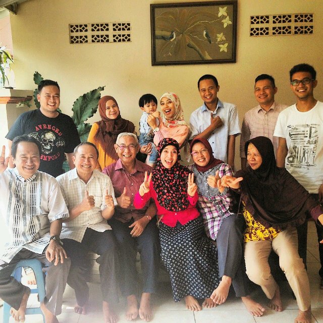 ajeengrizky's tweet photo. Reunion https://t.co/GuH38X9Jma