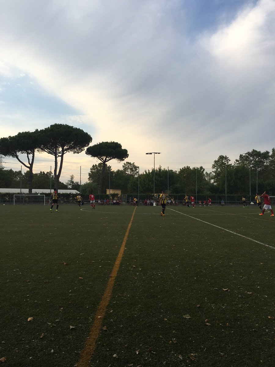Aaronperez67's tweet photo. Otro más! [Juv A] Mataró 1-1 Damm "B" #secompite #sevefutbol #sigan https://t.co/l5vVXOQzmg