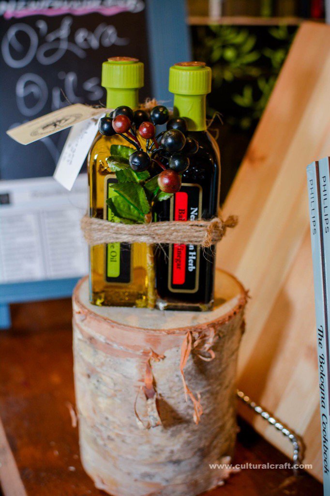 <a href="/OlevaOilsVins/">O'Leva</a> <a href="/historictrinity/">Jim Miller</a> this Sunday 1-4 #tasting #breaddippers #saladsandmore <a href="/BonavistaLiving/">Bonavista Living</a> @ExperienceNL