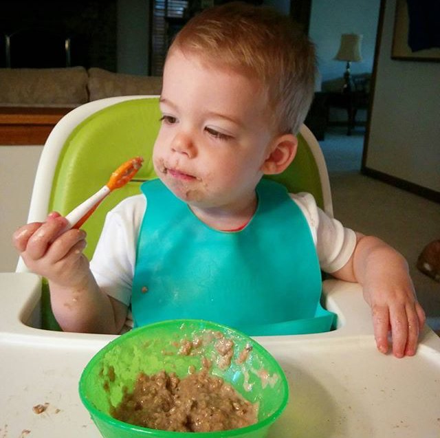 NumNumInc's tweet photo. We didn't understand how it worked either. Crazy science! Welcome to the #NumNumRevolution ! #MealTimeSuccess #kids https://t.co/q76a1cXYCh