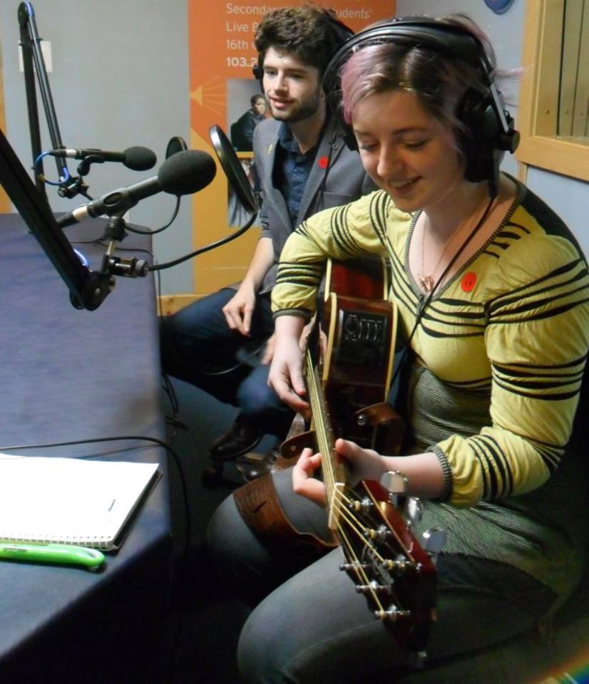 in the studio now on <a href="/KitchenTableR/">Kitchen Table Productions</a> <a href="/dublincityfm/">Dublin City FM</a> @officialeevee &amp; her brother Oisin are back &amp; with lots of news