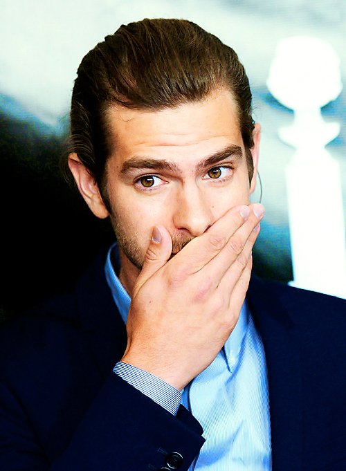 Em_Garfy's tweet photo. #tbt At the HFPA grants banquet 2015 #AndrewGarfield (Emma is set to present tonight) https://t.co/U3K06fJC53