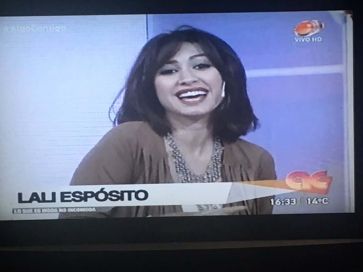 LaliOficialURU's tweet photo. Ya! #LoQueEsModaNoIncomoda con Lali ๐ฑ๐๐ฅ๐
๐ป๐ @AlgoContigo4 @Gianninasilvaok @Sofiarayl https://t.co/wDrpulOCe3